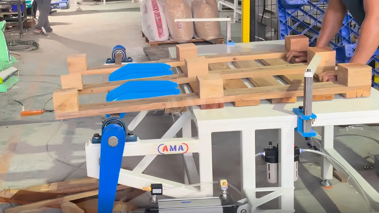Tổng quan máy tháo nan pallet gỗ