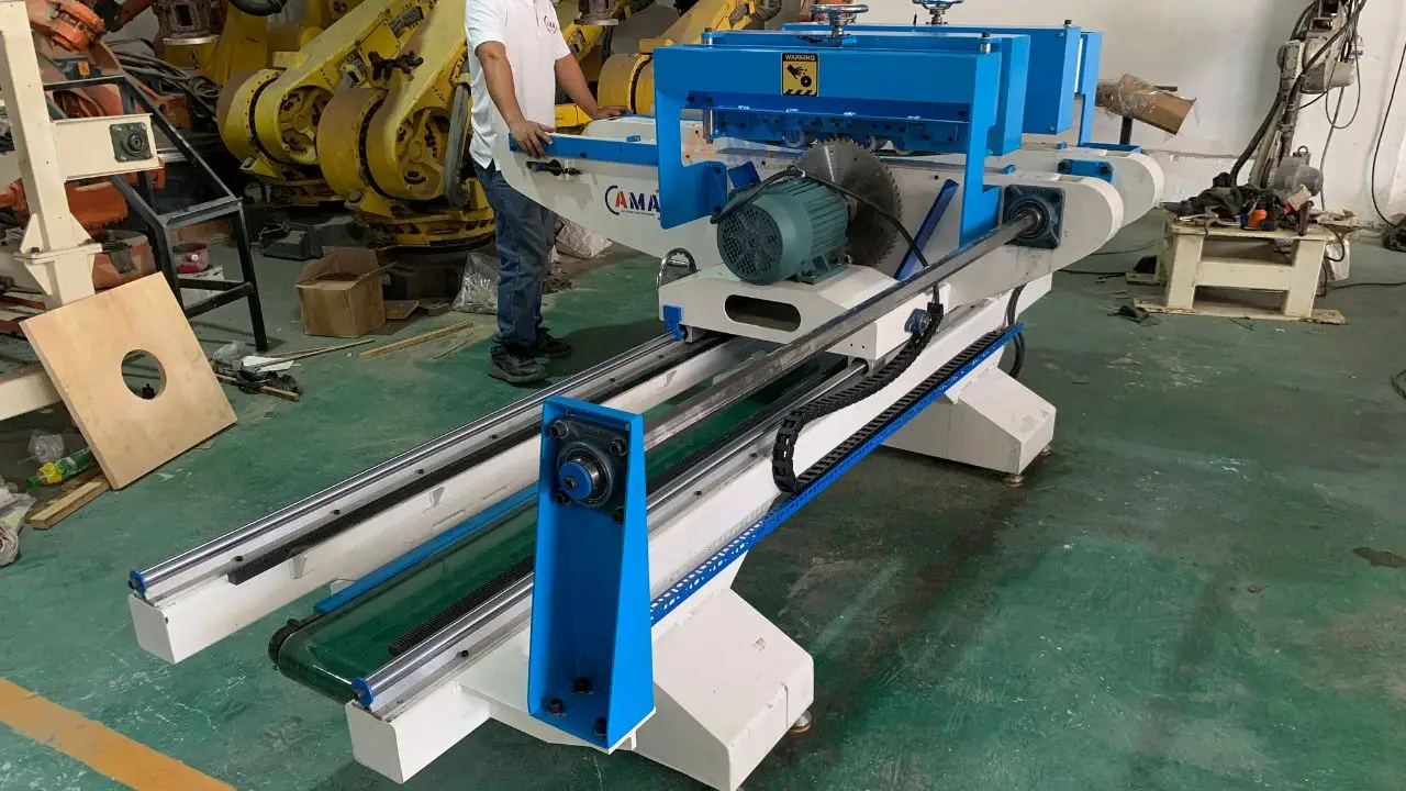 Hướng dẫn đặt và căn chỉnh phôi gỗ đúng vị trí cắt