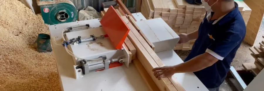 Hướng dẫn sử dụng máy tạo ngàm pallet gỗ AMA