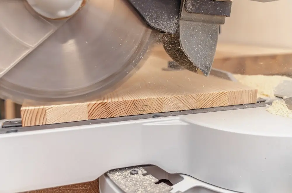 Tổng hợp các bước quan trọng trong quy trình cắt gỗ