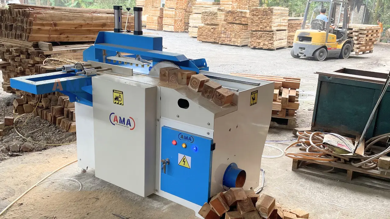 Máy cắt gỗ tự động gia công các thanh gỗ theo kích thước yêu cầu