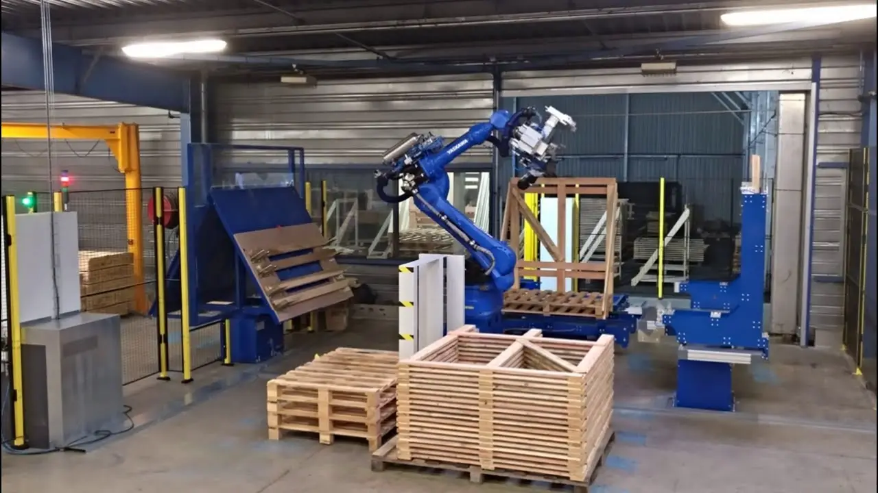 Cánh tay robot công nghiệp tự động xếp pallet gỗ
