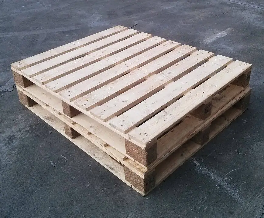 Phân biệt khái niệm giữa stringer pallet và block pallet