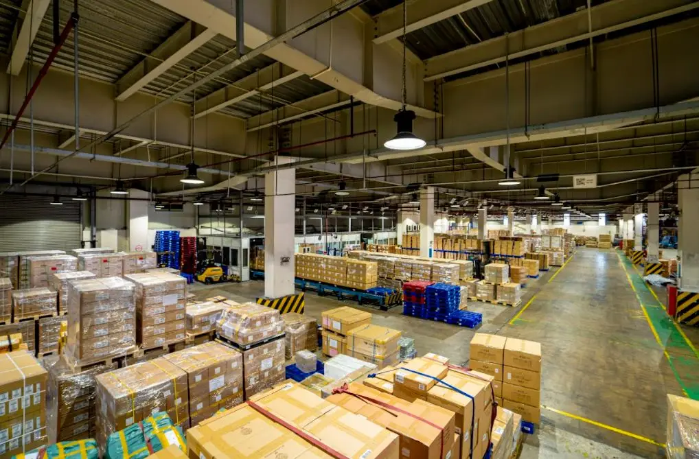 Cắt giảm ngân sách vận chuyển nhờ pallet gỗ và chi phí logistics hợp lý