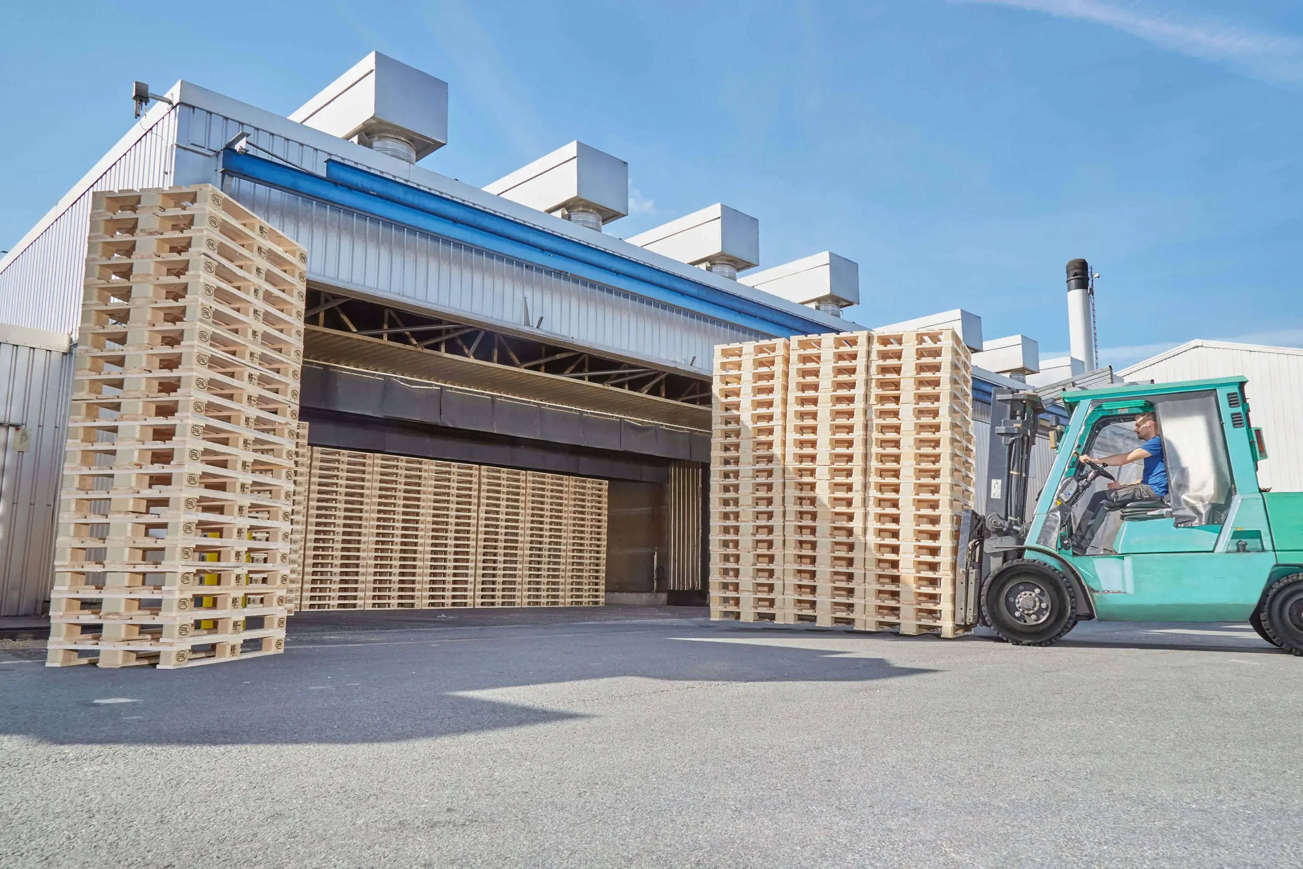 Pallet EPAL được thiết kế theo tiêu chuẩn quốc tế